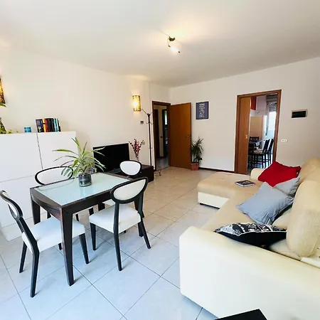 Modern Flats In Navigli Very *