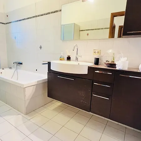 Modern Flats In Navigli Very Apartman *